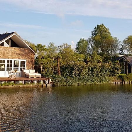 Prachtig Vrijstaand Appartement Aan Het Water Херхюговард Экстерьер фото